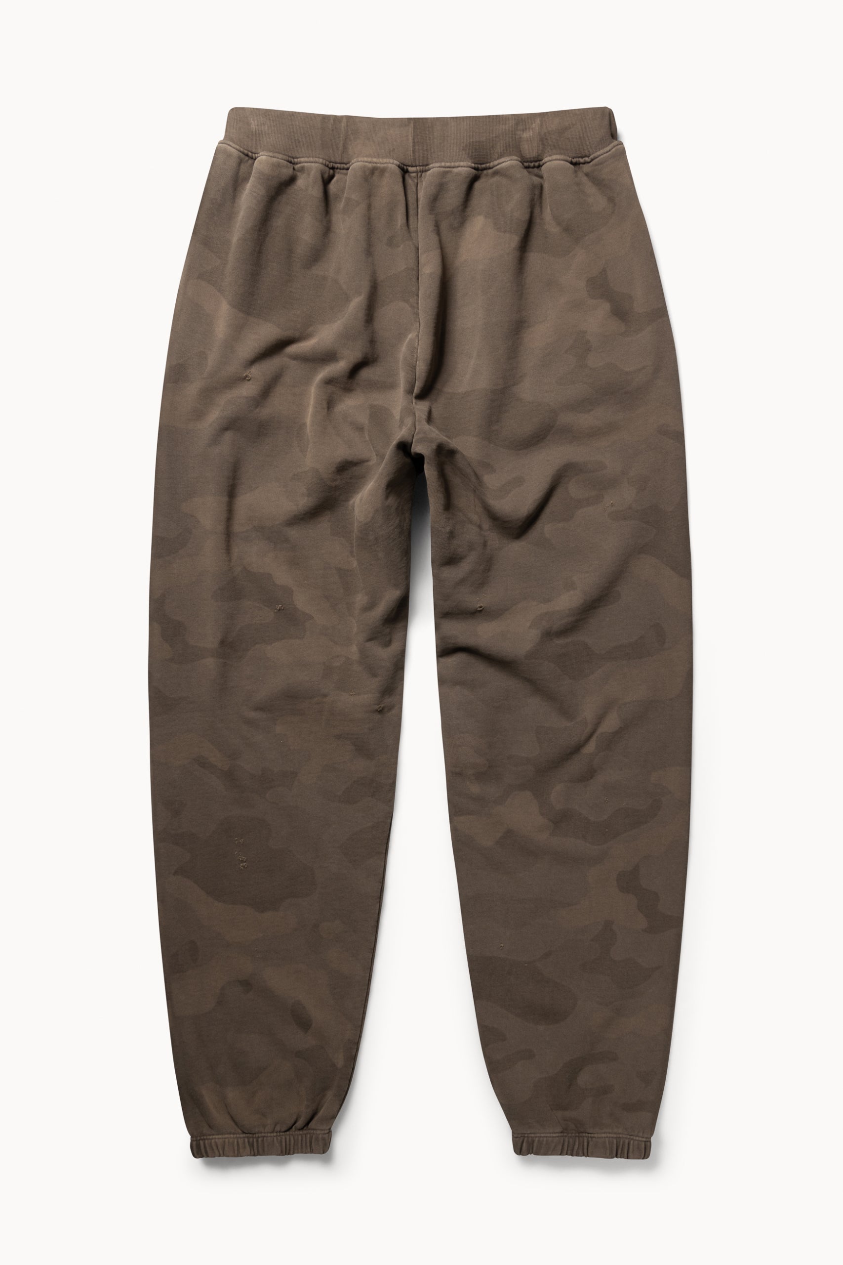 Load image into Gallery viewer, Aged Camo Sweatpant