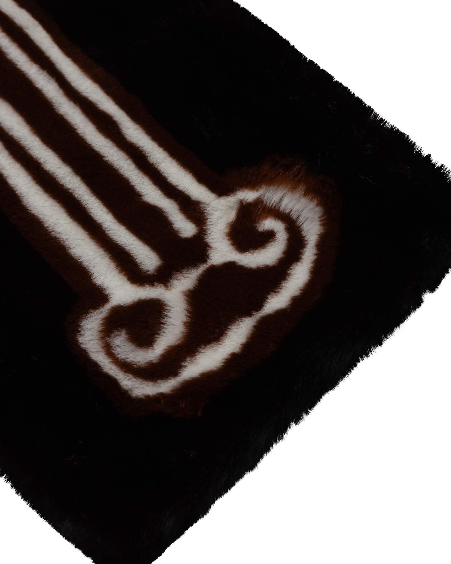 Fuzzy Duck Does He Scarf