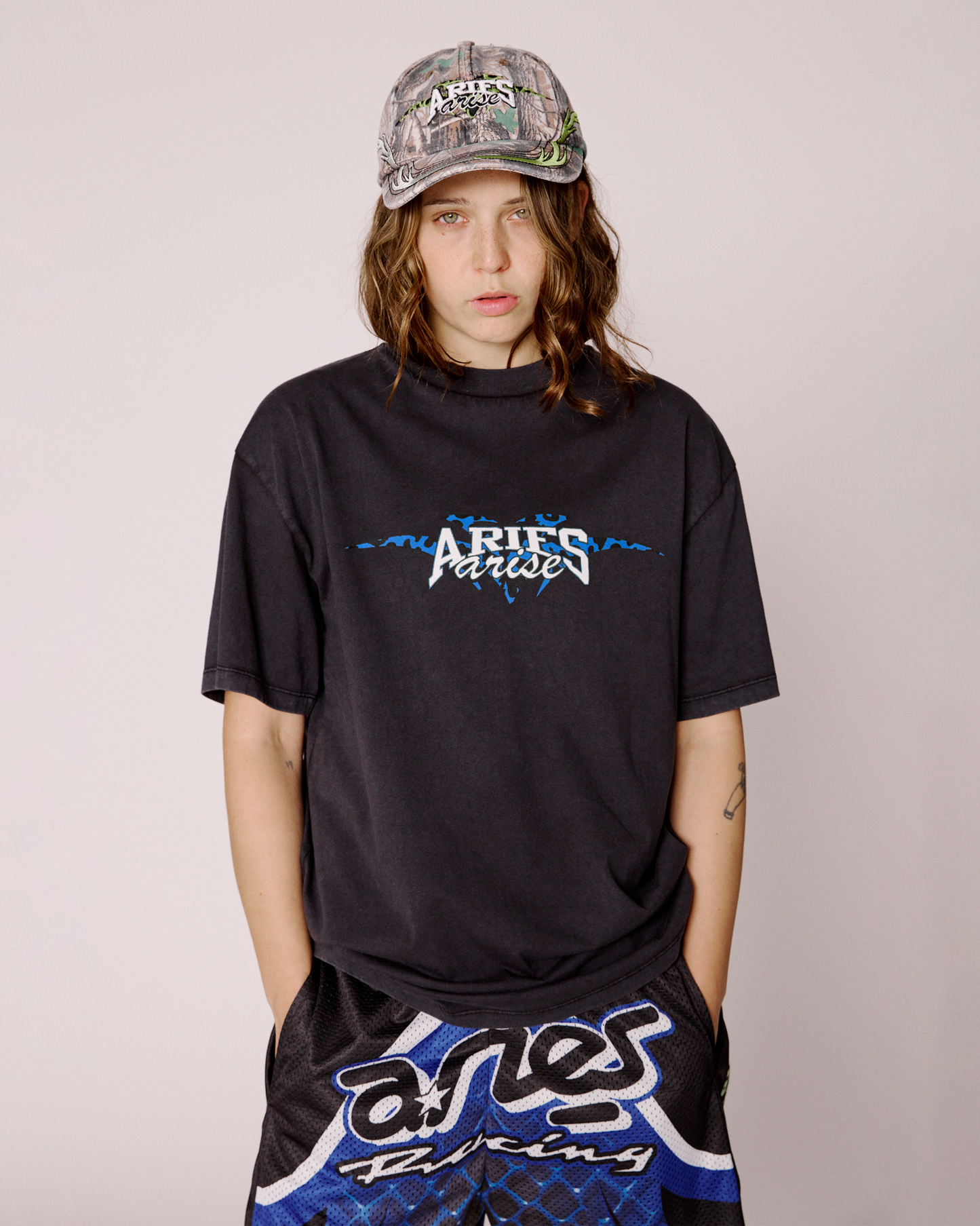 aries end. moto-dodgem tee