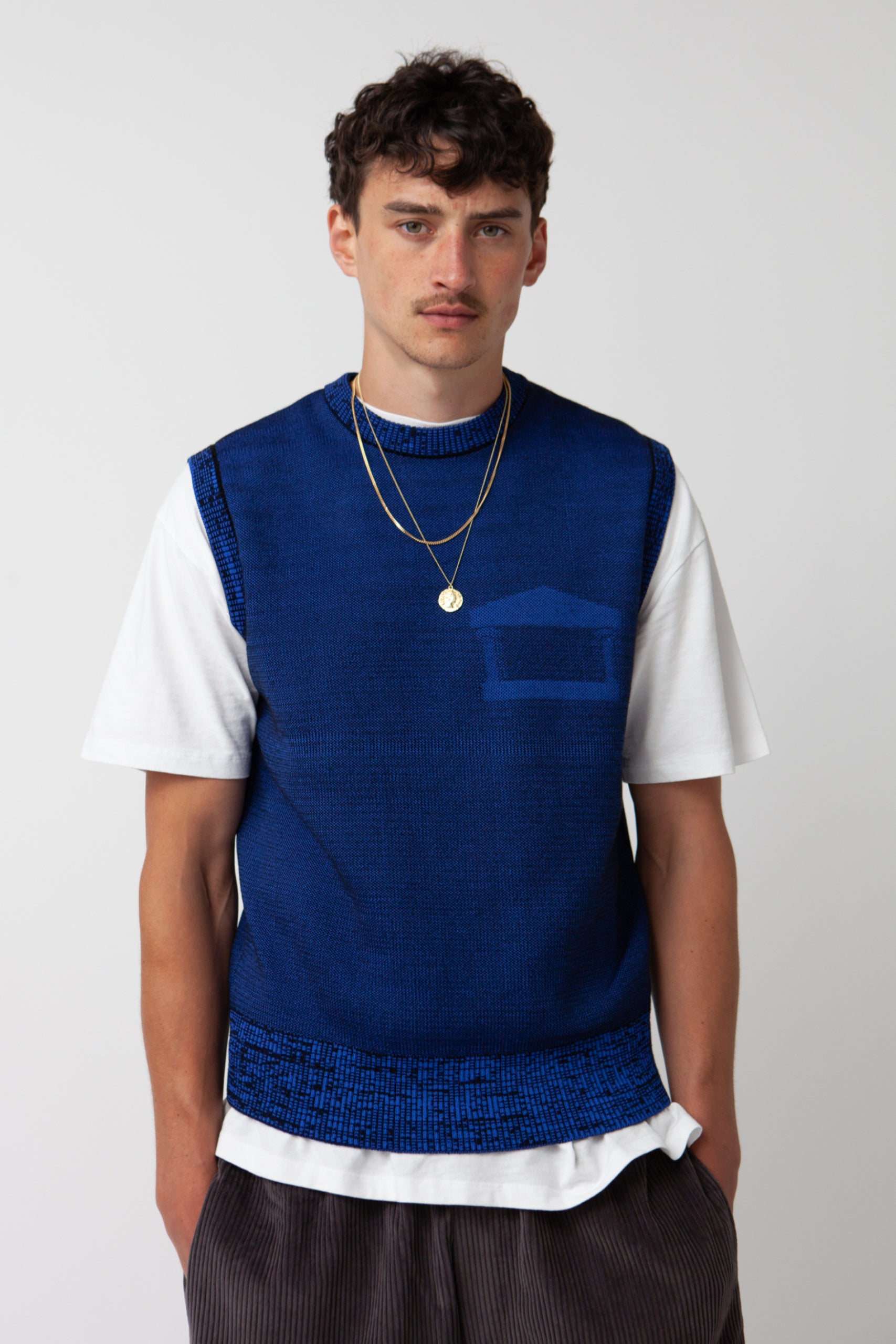 Load image into Gallery viewer, Glitch Temple Knit Vest