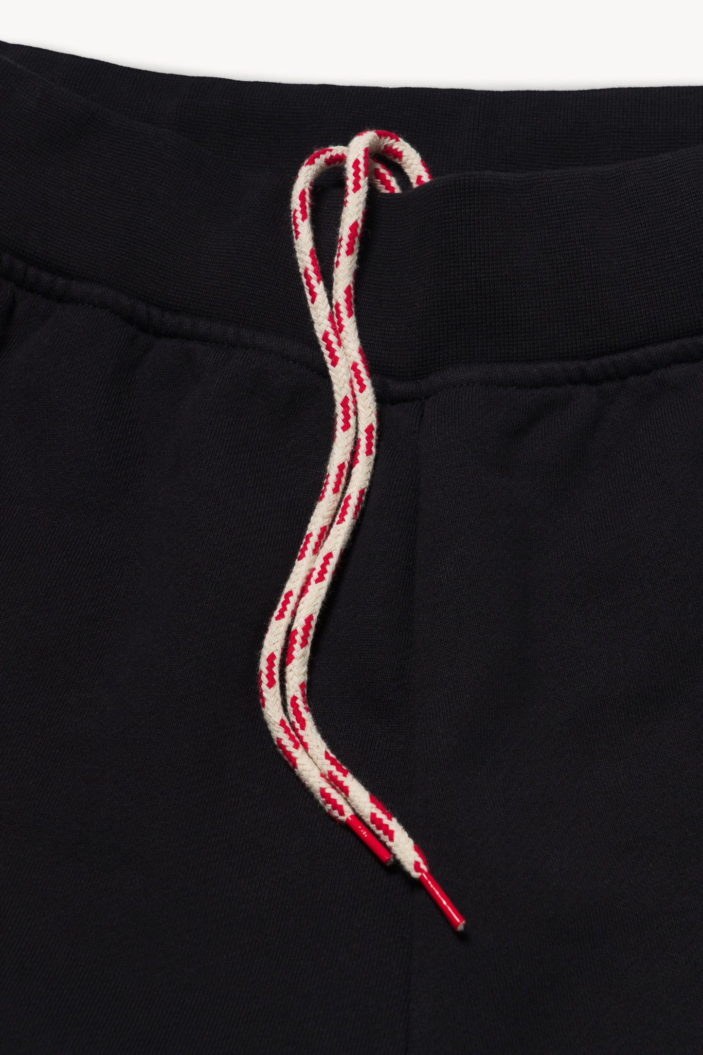 Mega Temple Sweatshort