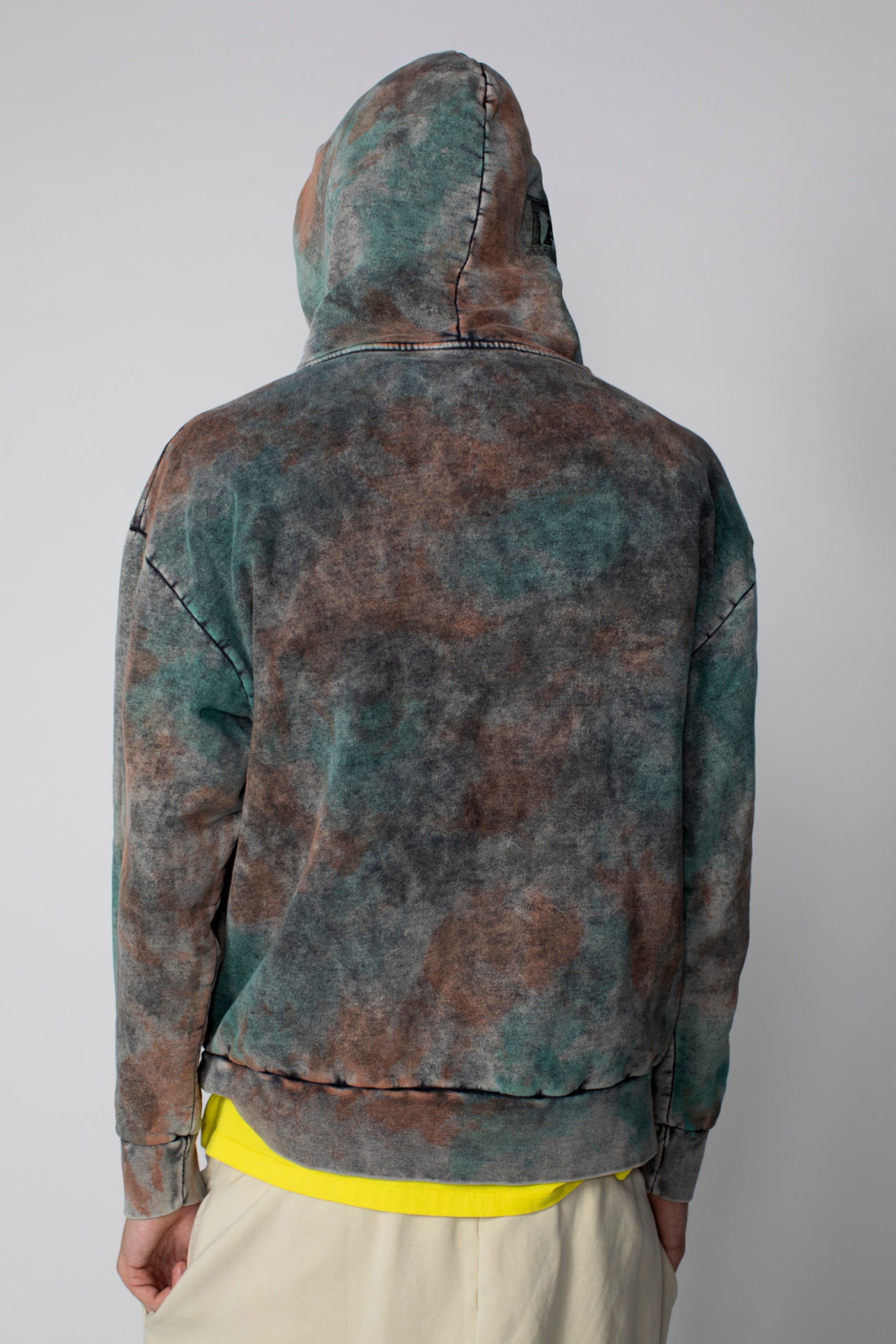 Load image into Gallery viewer, Mad Spray Temple Hoodie